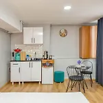 Pio Otel *