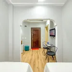 Pio Hotel *