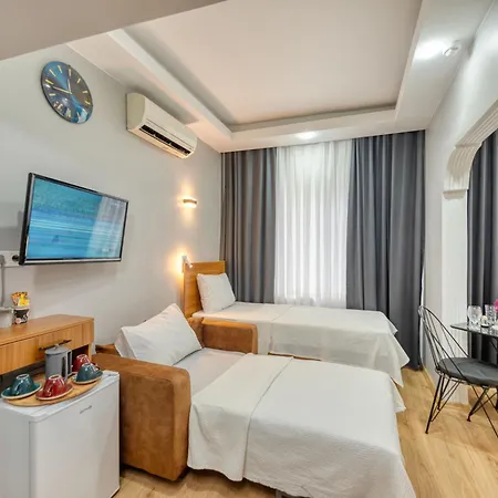 Pio Hotel Estambul